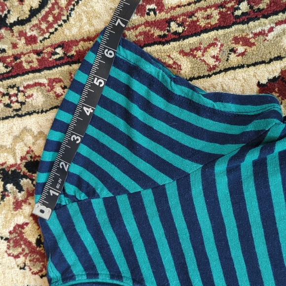 2/20 Anthropologie striped T - Picture 6 of 9